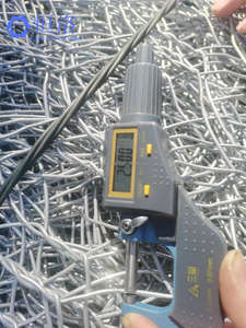 מגולוון 1 מ x 1 מ x 2 מ 'סל gabion ימית סל 3x1 תיל שחור רשת gabions ארוגה טכניקה חיתוך כיפוף עיבוד עבור מסך - Product Image 5