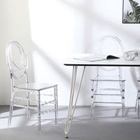Chaises de mariage en gros, tables et chaises de salle à manger en acrylique pour hôtels, chaises Ghost Chiavari transparentes pour événements