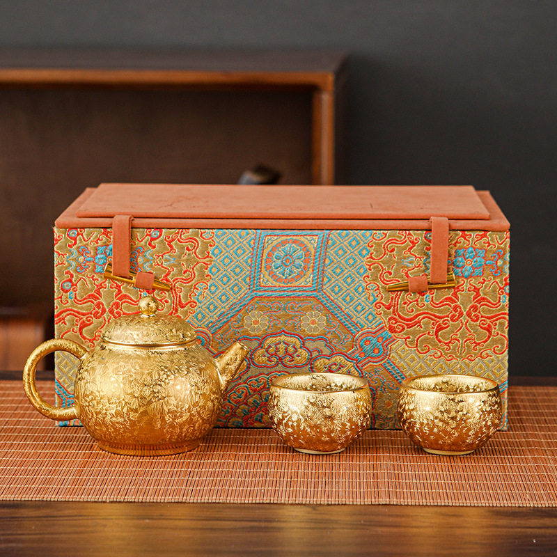 Gold tea set 1