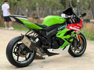 Kawasaki <span class=keywords><strong>Ninja</strong></span> <span class=keywords><strong>ZX</strong></span> - 6R 636cc Moteur refroidi par eau <span class=keywords><strong>Moto</strong></span> sportive haute performance Motos à essence - Product Image 5