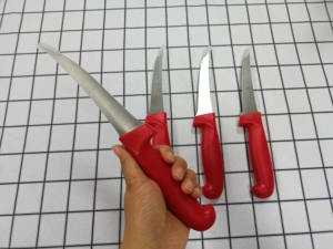 TLJL029 <span class=keywords><strong>Coltello</strong></span> da Disosso Curvo in Acciaio Inox con Manico Rosso in PP da 5 Pollici, Ultra Affilato <span class=keywords><strong>per</strong></span> Carne, Pesce e <span class=keywords><strong>Verdure</strong></span> - Product Image 2