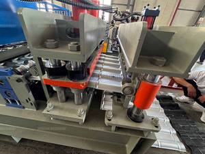 Tuile de toiture en métal à grande vitesse faisant la machine Tuile émaillée faisant la machine Rouleau de tuile de toit en tôle de fer formant la machine - Product Image 5