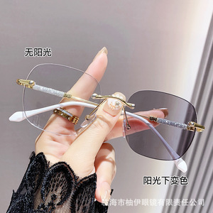Nuevas Gafas Presbicia Fotocromáticas Gestapa Sin Montura Anti-Luz Azul para Mujer, Modernas, Lisas y Grandes - Product Image 5