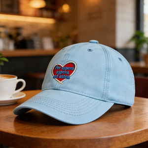 Gorra Clásica Ajustable Tipo Dad Hat con Algodón Suave Lavado – Gorra de Béisbol de 6 Paneles con Corazón Bordado para Uso Casual y Deportes al Aire Libre - Product Image 5