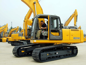 Excavadora Hidráulica Nueva de 22 Toneladas, Marca China XE215G, en Venta - Product Image 3