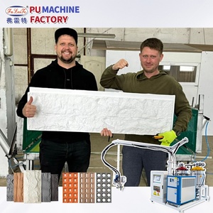 FLT Africa Hoge Prestatie Laagdruk Schuimmachine Polyurethaan Hoog Kosteneffectief PU Cultuurstenen Schuimmachines - Product Image 1