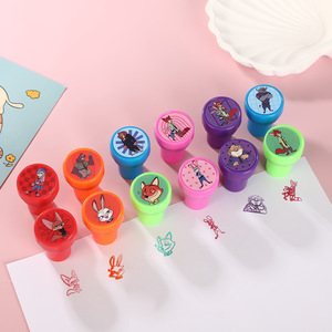 Caja de Juguetes Creativa y Duradera con Diseño de <span class=keywords><strong>Judy</strong></span> y <span class=keywords><strong>Nick</strong></span> de Zootopia, para Niños, Regalos Promocionales Escolares para Estudiantes, Venta al Por Mayor - Product Image 1