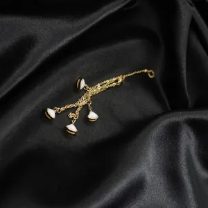 สร้อยข้อมือประดับด้วยงานปักลายสวยงาม ปรับขนาดได้ สำหรับผู้หญิงและเด็กผู้หญิง ทันสมัย น่ารัก น้ำหนักเบา นุ่ม ทนทาน ปลอดสารพิษ ขนาด 10 มม. - Product Image 5