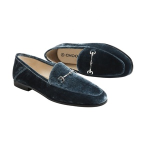 Choozii – mocassins en velours vert noirâtre pour femmes, chaussures à boucle plate pour dames, nouvelle mode - Product Image 2