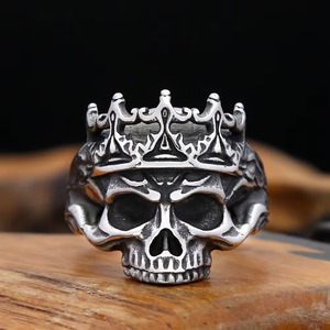 Yunnique – bague couronne vintage en forme de crâne, en acier inoxydable, bijoux unisexes à la mode, cadeau - Product Image 4