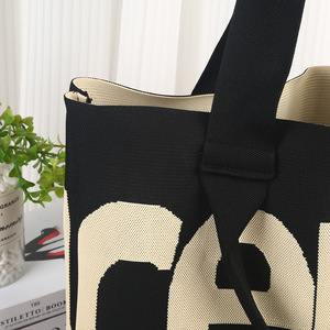 Bolsa de Compras de Hombro de Nylon Jacquard con Diseño de Dibujos Animados Personalizado de Fábrica, Bolsa Tote Casual de Gran Capacidad con Abertura Superior - Product Image 5