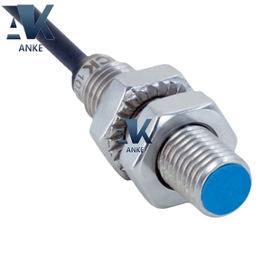 Sensor de Proximidad Inductivo Sick 1072741 IMB12-04BNSVU2S: Serie IMB12 - Product Image 1