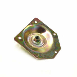 Placa de montaje en ángulo para sofá, Base de pata de mesa de acero al carbono, 70x67mm, M8, patas de muebles de 5/16 pulgadas, Metal, acero al carbono - Product Image 3