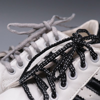 En gros, demi-cercle bicolore en polyester pour accessoires de chaussures de sport 'Dad Shoes' polyvalents, assortiment noir et blanc, sans corde