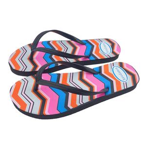Chanclas de Playa Coloridas a Rayas, Antideslizantes, Sandalias de Verano, Fabricante de Pantuflas de PVC y PE con Logotipo Personalizado, Zapatos Casuales para Mujer - Product Image 1