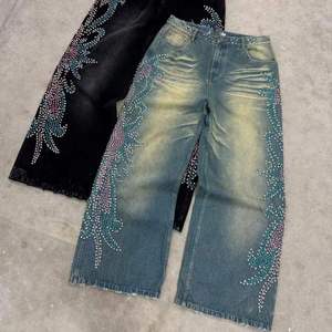 Jeans Baggy Vintage Personalizados con Lavado Ácido para Hombre, Jeans de Algodón con Pedrería, Jeans de Diseñador de Alta Calidad con Pierna Recta y Corte Acampanado para Hombre - Product Image 1