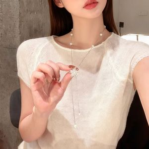 Silver Firework Pearl Necklace Snowflake Pendant U Shaped Geometric Sweater Chain For Women Fashionable Elegant Accessory - Product Image 4