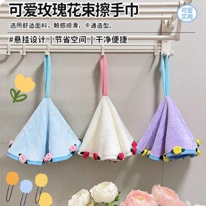 Serviette de toilette suspendue en forme de bouquet de roses, 38x38cm, séchage rapide, en polaire corail, pour cuisine et salle de bain - Product Image 1