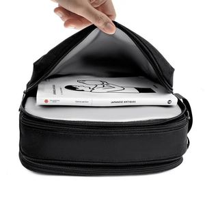 Bolsa de Cosméticos de Viaje - Material Resistente y Práctico, Repelente al Agua, Cierre de Cremallera, Estilo Casual, Correa de Mano Ecológica - Product Image 4
