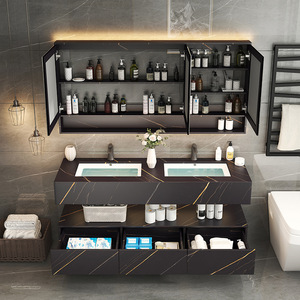 Meuble de salle de bain style hôtel, comptoir en dalle noire et or, miroir intelligent éclairé, design moderne - Product Image 3