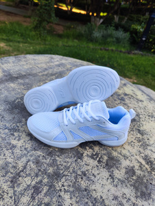D29 Zapatos de porristas blancos Danza Entrenamiento Atlético <span class=keywords><strong>Tenis</strong></span> Transpirable Competición de baile juvenil Zapatillas de deporte cómodas - Product Image 6