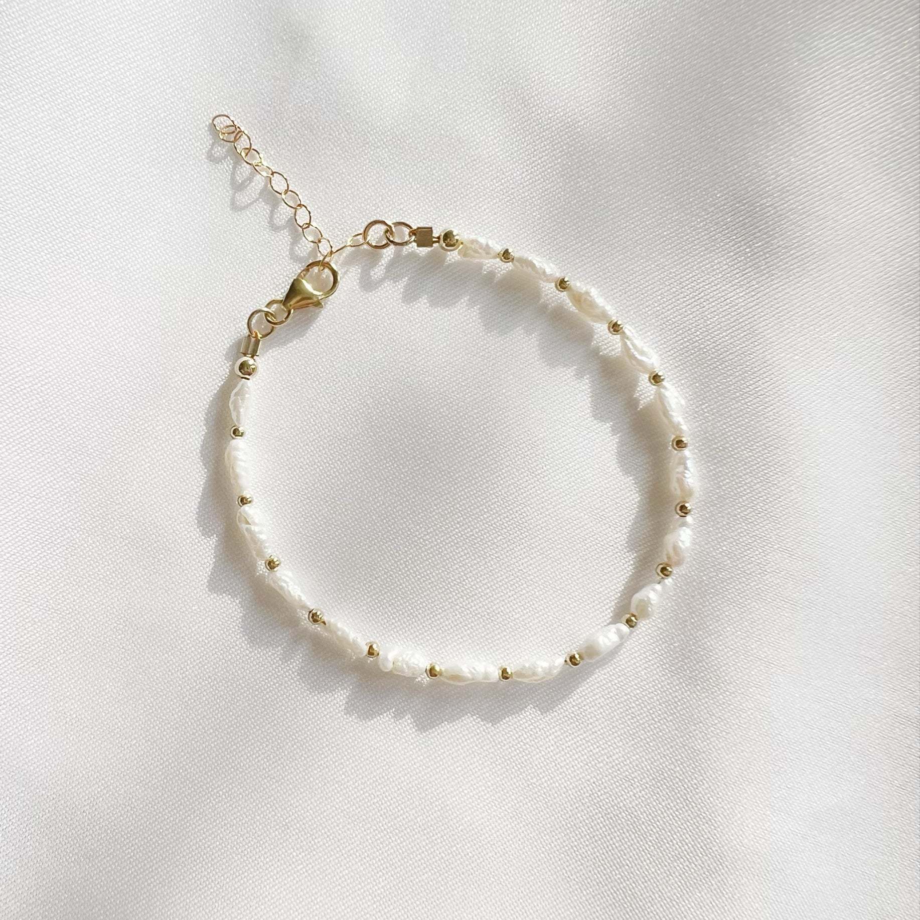 White2