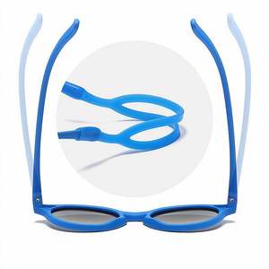 Lunettes de soleil pour bébé garçon et fille tendance 2024, en silicone, UV400, rondes, polarisées, avec sangle - Product Image 4