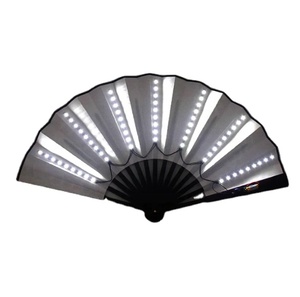 พัดลม LED 5V 6 สี ขายส่ง พัดมือผ้าไหมสีดำลายไม้ไผ่สีดำ พร้อมไฟ LED สำหรับการเต้นรำและการถ่ายภาพ - Product Image 5