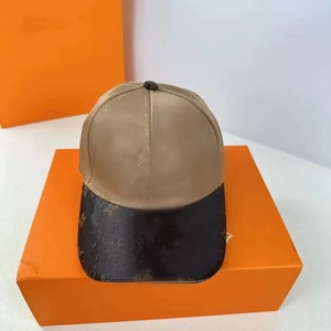 Gorra de Béisbol Estilo Pico de Pato, Ajustable, de Alta Calidad, para Todas las Estaciones, Diseño de Diseñador, Apta para Hombres y Mujeres - Product Image 4