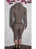Ensemble 2 pièces rayé décontracté pour femme Jiubaju : sweat à capuche court zippé à manches longues et pantalon capri taille haute assorti