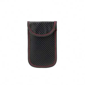 Étui de protection pour clé de voiture 2025 en fibre de carbone PU personnalisé, motif bonbon, avec étiquette tissée, blocage de signal RFID, élégant, à suspendre - Product Image 2