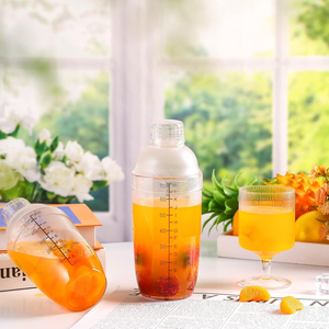 Logo personnalisé 350ml Tasse <span class=keywords><strong>shaker</strong></span> en plastique Accessoires de bar en plastique pour cocktail secouant pour thé au lait - Product Image 1