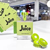Bouteille de jus carrée style influenceur à motif floral, emballage minimaliste en plastique PET vert, bouchon couronne, couvercle perforé, 500 ml, pour boissons