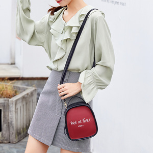 Mini mochila para mujer, bolso de viaje portátil con estampado de letras, bandolera de 7 pulgadas - Product Image 3