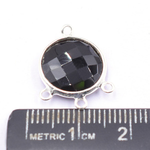 Connecteur en argent sterling 925 avec placage or 14K et 18K, forme ronde en onyx noir, fait main pour la fabrication de bijoux - Product Image 3