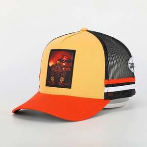 Gorra Trucker Unisex Personalizada con Logo Estampado, Diseño Australiano, 5 Paneles, Corona Estructurada de Perfil Alto, 2 Franjas Laterales y Malla con Hebilla - Product Image 1