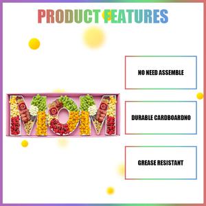 กล่องของขวัญรูปตัวอักษร MOM สำหรับวันแม่ บรรจุดอกไม้ ช็อกโกแลต ลูกอม และของหวาน พร้อมการ์ดอวยพร - Product Image 3