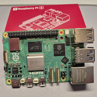 Kit de carte de développement Raspberry Pi 5 d'origine avec mini ordinateur à carte unique de 2 Go/4 Go/8 Go de RAM en stock au prix le plus bas