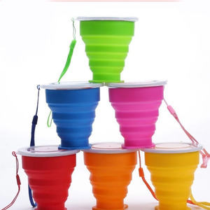 Offre Spéciale : Tasse Pliable en Silicone avec Entonnoir Intégré – Facile à Transporter - Product Image 2