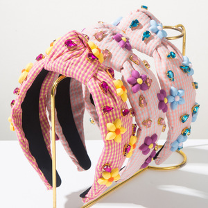 Serre-tête coréen tendance avec fleurs en strass, accessoires capillaires personnalisés pour femmes, parfaits pour les fêtes - Product Image 1