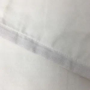 再利用可能 白 綿麻巾着袋 柔らかい衣類防塵ポーチ ドローストリング生地 カスタムロゴ 名入れ シルクスクリーン印刷 クラフトバッグ - Product Image 6