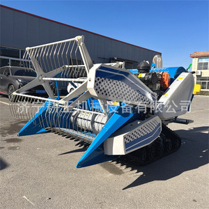 Cosechadora de Granos Huatu de 15 HP con Transmisión por Engranajes - Product Image 2
