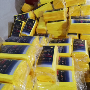 Lot de 36 chiffons en microfibre 40*40cm, serviettes en microfibre 300GSM pour la voiture, la cuisine, chiffons de nettoyage en microfibre de haute qualité - Product Image 6