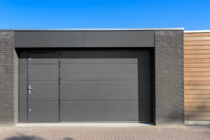 Puertas de <span class=keywords><strong>Garaje</strong></span> Seccionales Aisladas Elevables, Precio de Fábrica, <span class=keywords><strong>Puerta</strong></span> de <span class=keywords><strong>Garaje</strong></span> Automática de Acero <span class=keywords><strong>con</strong></span> <span class=keywords><strong>Puerta</strong></span> Pequeña para Villa - Product Image 4