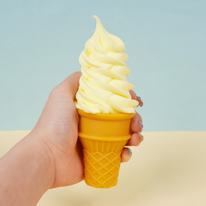 Modelo simulado de cono de helado con forma de antorcha, decoración simulada para puesto de mercado nocturno, accesorio para fotografía - Product Image 3