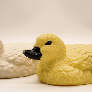 2025 nouveau flottant réaliste bébé canards jardin Statue jardin paysage canard pour étang - Product Image 4