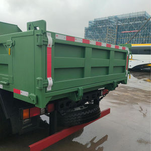 Camion à benne basculante léger de norme d'émission de l'euro 5 de <span class=keywords><strong>Sinotruk</strong></span> Howo 4x2 140hp à vendre - Product Image 3