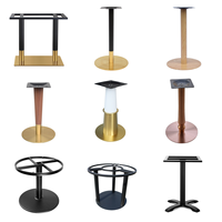 Accessoires de quincaillerie : Piétement de table en fer forgé, design Mid-Century, marque XY, pour hôtels, bars et restaurants occidentaux