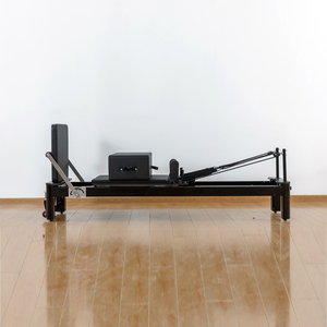 Reformer <span class=keywords><strong>de</strong></span> Pilates professionnel en aluminium avec barre <span class=keywords><strong>de</strong></span> poussée à 7 positions, adapté à l'entraînement quotidien et en studio - Product Image 3