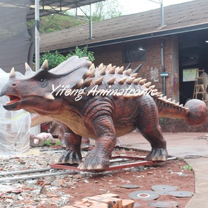 Ankylosaure animatronique réaliste et mobile avec télécommande pour la décoration de musées ou de parcs à thème - Product Image 2